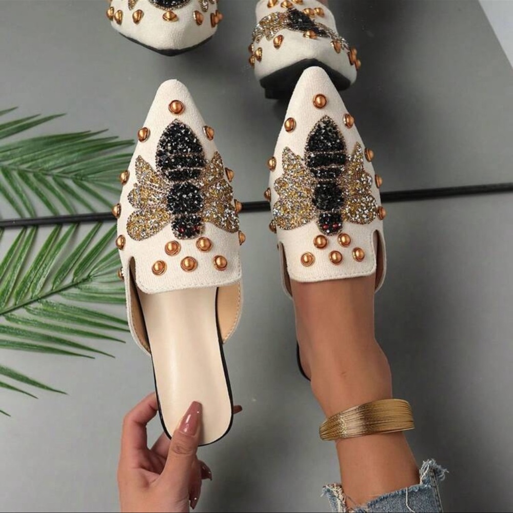 Embellished White Bee-Detail Slip-On Mules